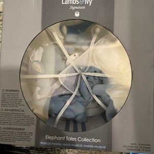 Elephant tales musical mobile